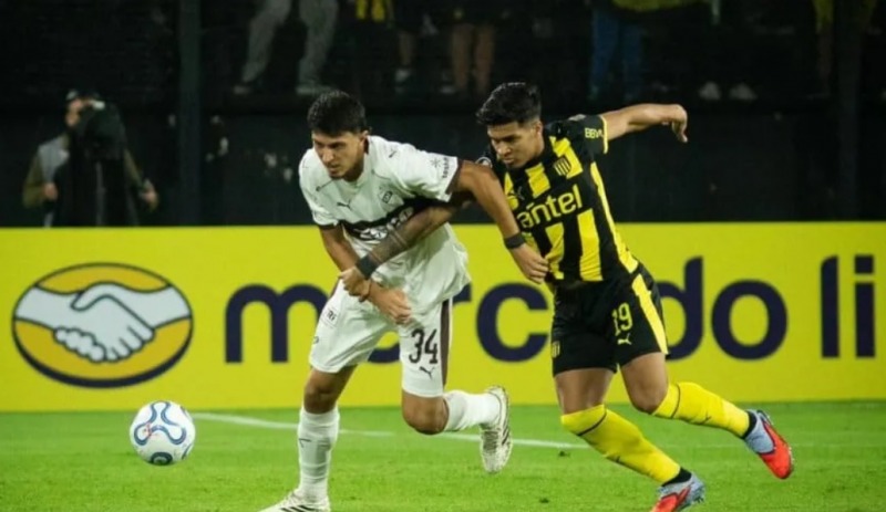 Enorme partido de Mend�a en la hist�rica victoria de Platense